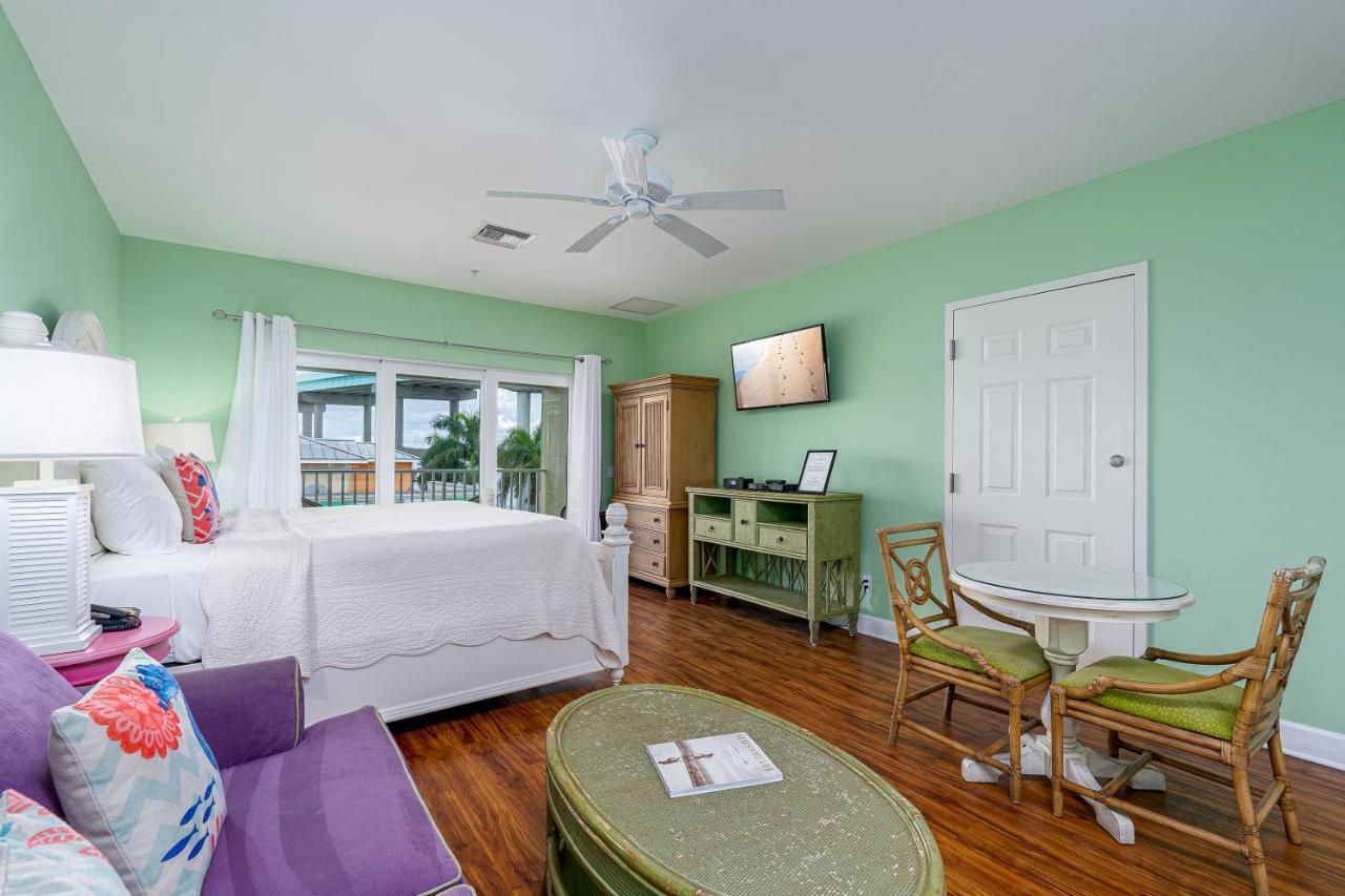 Harbour House At The Inn 310 Fort Myers Beach Exterior photo
